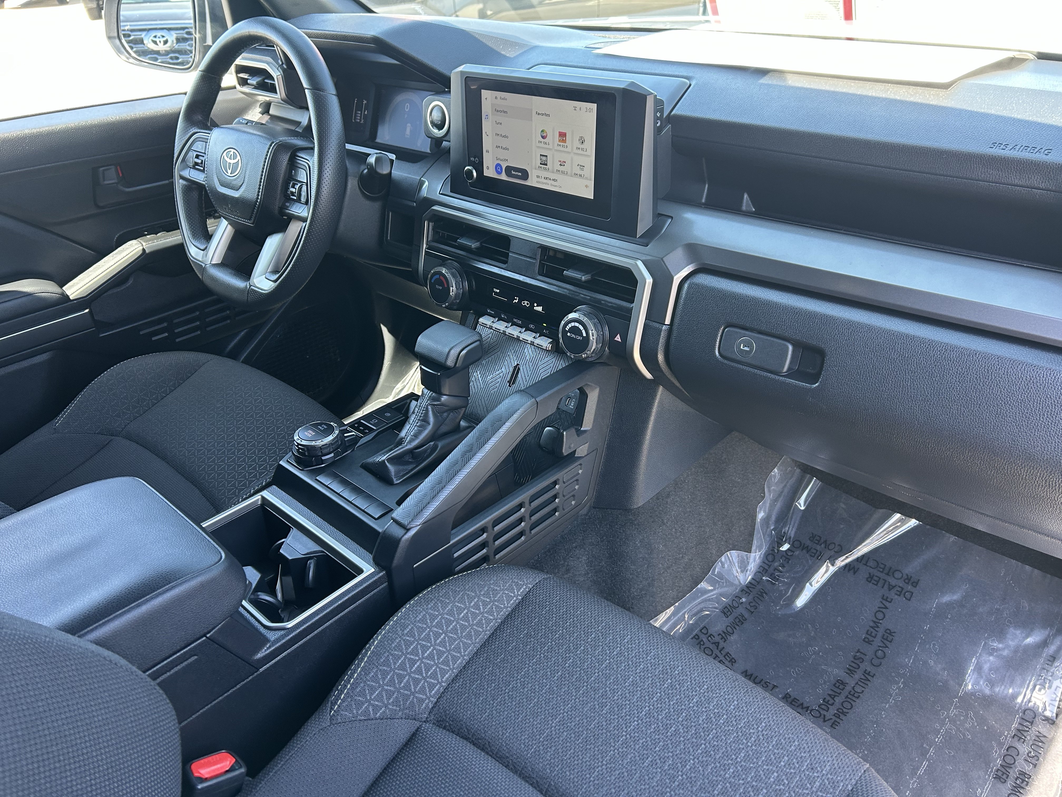 Certified 2026 Toyota 4Runner SR5 AWD/4WD image 9