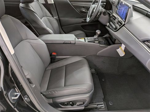 New 2025 Lexus ES 350 w/ Premium Package image 40