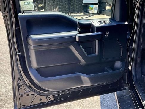 Used 2019 Ford F150 XLT w/ Equipment Group 302A Luxury AWD/4WD image 19