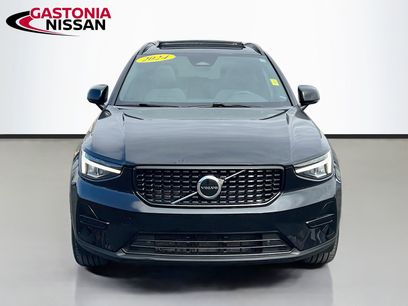 Used 2024 Volvo XC40 B5 Core
