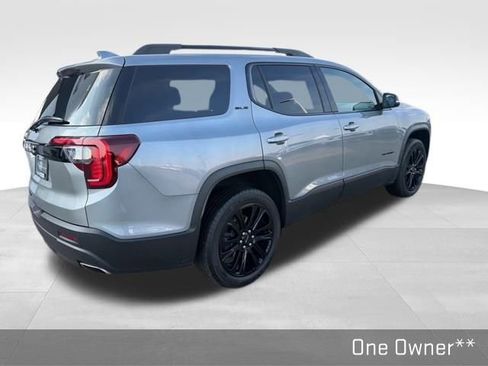 Used 2023 GMC Acadia SLE w/ Driver Convenience Package image 17