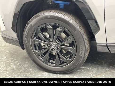 Used 2024 Toyota RAV4 SE w/ Convenience Package image 34