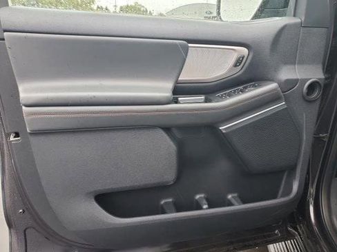 New 2025 Ford Expedition Active image 15