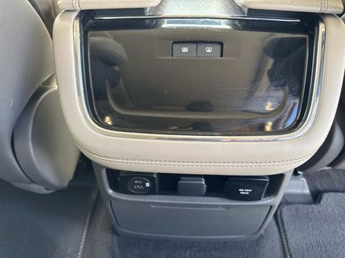 Used 2022 Lincoln Navigator Reserve image 24