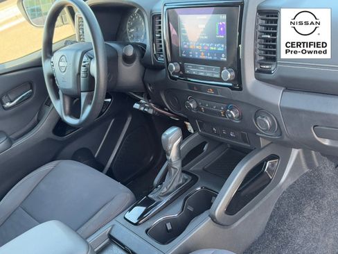 Certified 2023 Nissan Frontier SV w/ Midnight Edition Package image 10