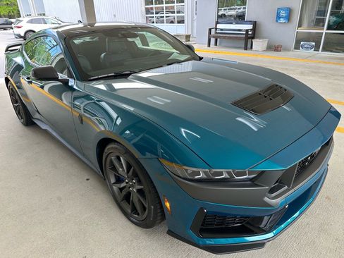 New 2026 Ford Mustang Dark Horse image 7