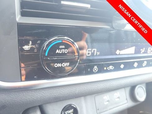 Certified 2024 Nissan Rogue SV w/ SV Premium Package AWD/4WD image 24
