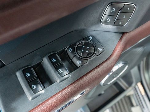 Used 2023 Ford Expedition Max Limited image 16