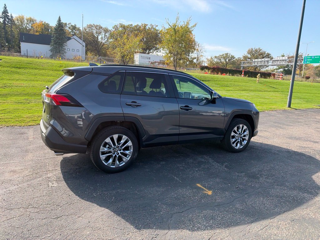 Used 2025 Toyota RAV4 XLE Premium w/ Weather Package AWD/4WD image 22