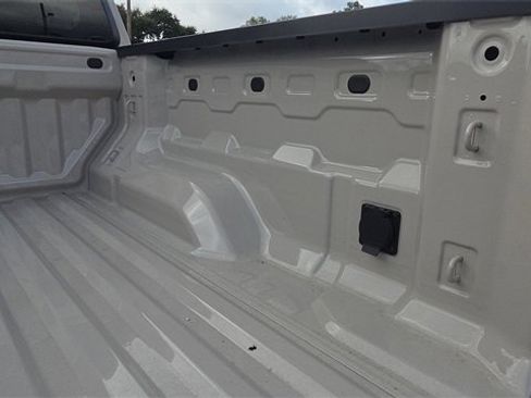 New 2026 GMC Canyon Elevation w/ Convenience Package image 19