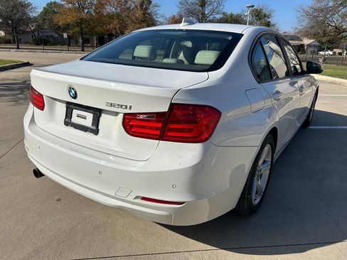 Used 2015 BMW 320i Sedan image 10