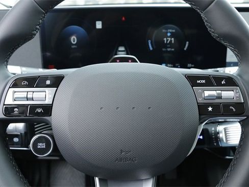 New 2026 Hyundai Ioniq 5 SEL image 11