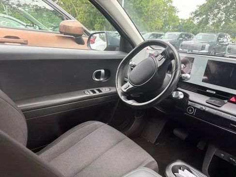 Used 2024 Hyundai Ioniq 5 SEL RWD image 14