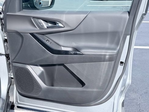 New 2026 Chevrolet Equinox LT w/ Convenience Package II image 27