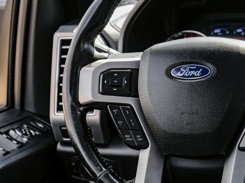 Used 2020 Ford F250 Platinum image 19