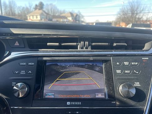 Used 2014 Toyota Avalon Limited image 21