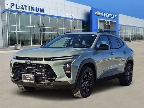 New 2026 Chevrolet Trax ACTIV w/ Sunroof Package image 2