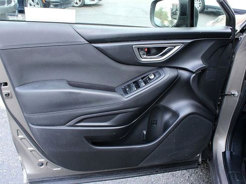 Used 2019 Subaru Forester Premium image 8