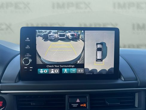Used 2025 Honda Pilot Elite image 19