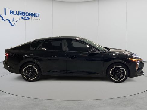 Used 2025 Kia K4 EX FWD image 4