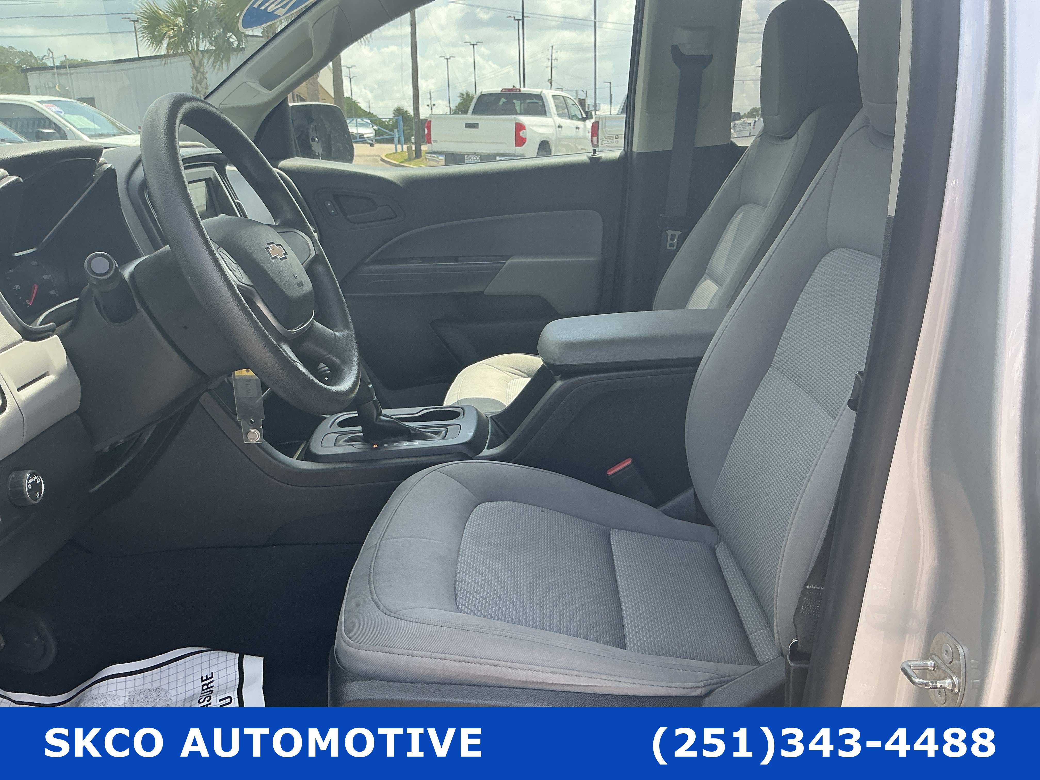 Used 2019 Chevrolet Colorado W/T w/ WT Convenience Package RWD image 12