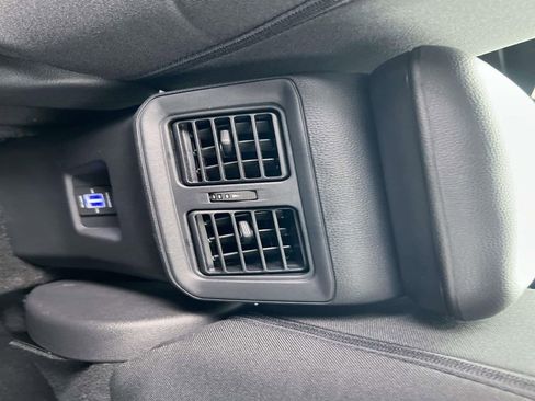 Used 2024 Toyota RAV4 LE image 43