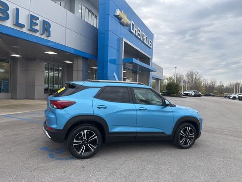 Used 2026 Chevrolet TrailBlazer LT w/ Convenience Package FWD image 28