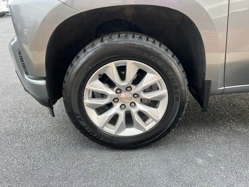 Used 2021 Chevrolet Silverado 1500 Custom image 10