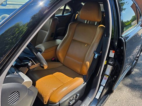 Used 2015 Lexus LS 460 AWD w/ F Sport Package image 15