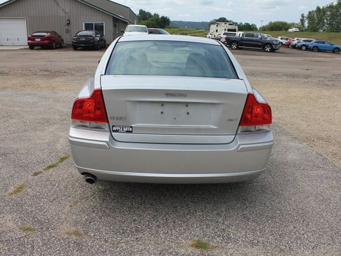 Used 2006 Volvo S60 2.5T FWD image 6