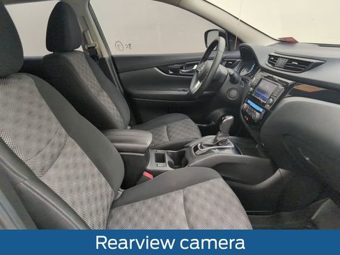 Used 2019 Nissan Rogue Sport SV w/ All-Weather Package image 15