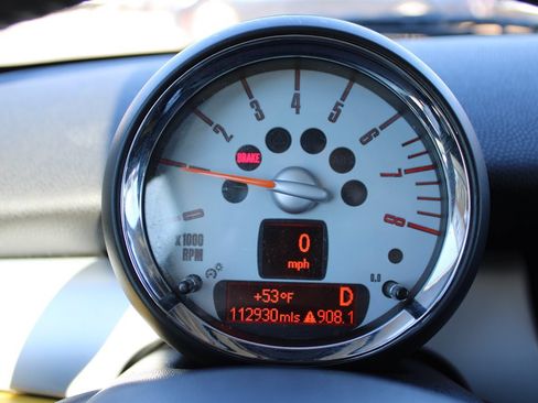 Used 2008 MINI Cooper Clubman Hardtop image 16