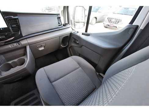 Used 2025 Ford Transit 350 XLT RWD image 12