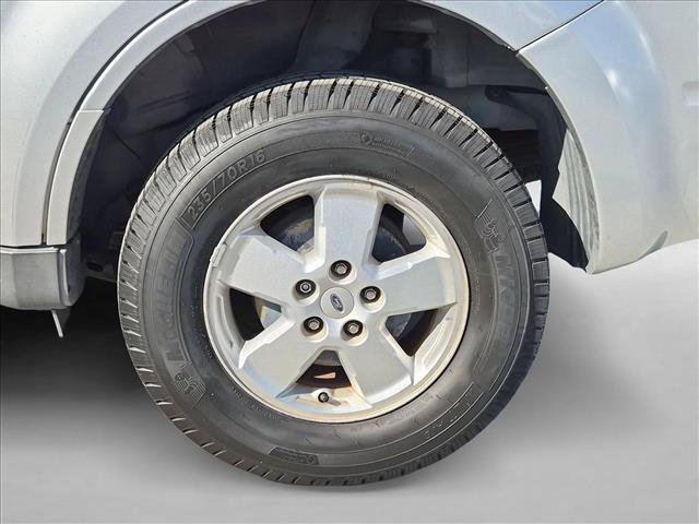 Used 2010 Ford Escape XLT FWD image 20