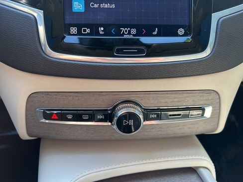 Used 2023 Volvo XC90 B6 Plus w/ Protection Package Premier image 25