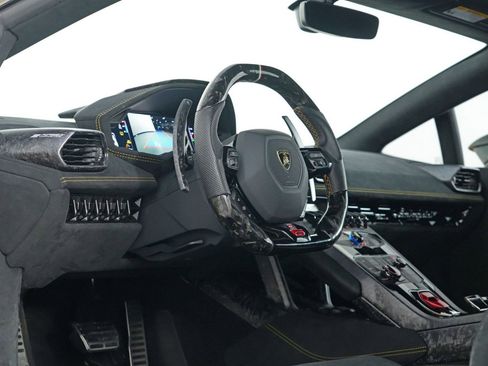 Used 2018 Lamborghini Huracan Performante image 83