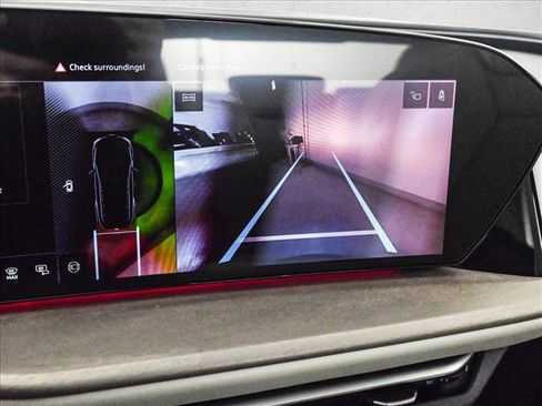 New 2025 Audi Q5 Prestige image 14