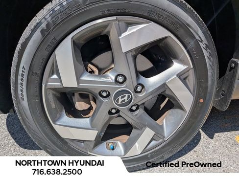 Used 2023 Hyundai Venue Limited FWD image 41