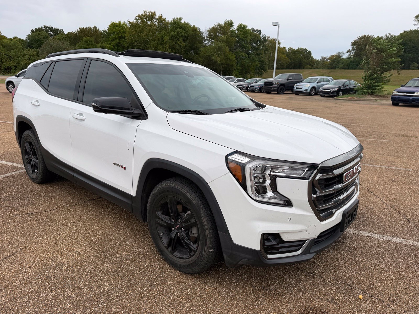 Used 2022 GMC Terrain AT4 w/ Infotainment Package II AWD/4WD image 2