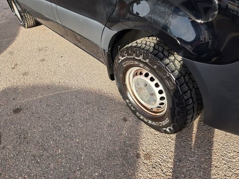 Used 2019 Mercedes-Benz Sprinter 2500 image 12