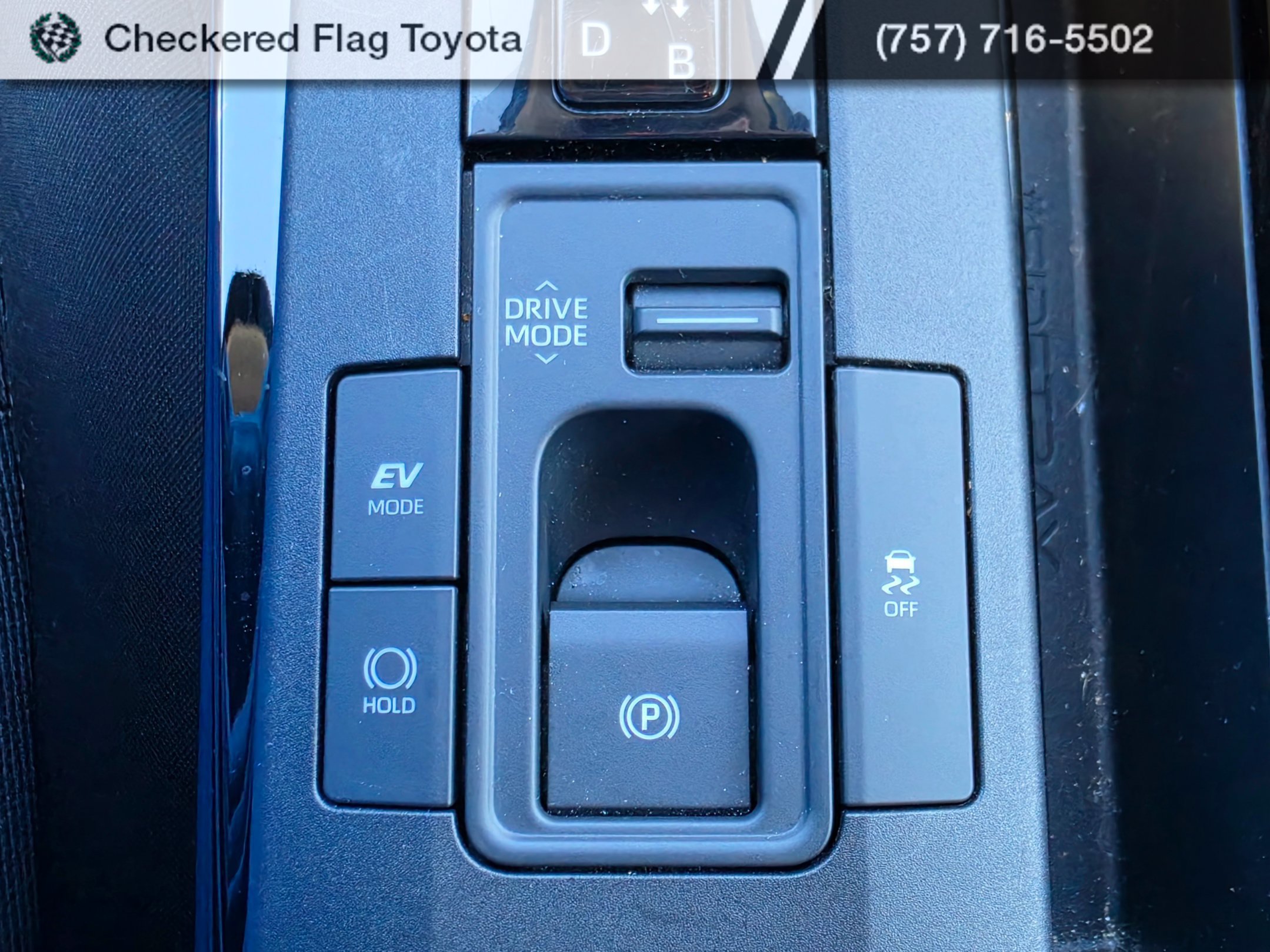 Certified 2026 Toyota Prius LE AWD/4WD image 18