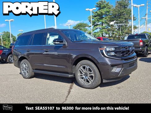 New 2025 Ford Expedition Active image 1