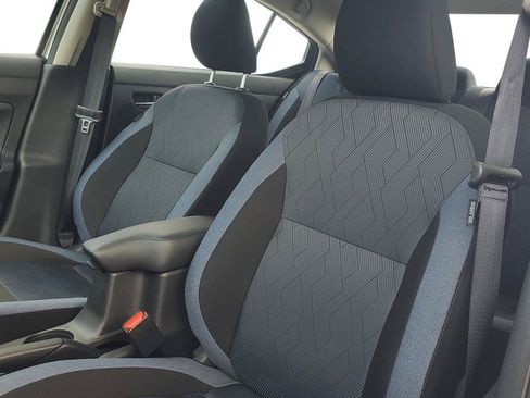 New 2025 Nissan Versa SV w/ Trunk Package FWD image 14