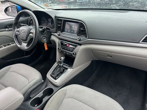 Used 2017 Hyundai Elantra SE FWD image 28