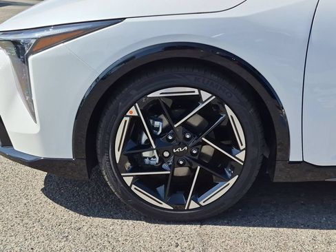 New 2026 Kia K4 EX w/ GT-Line Premium Package FWD image 34