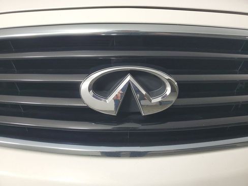 Used 2011 INFINITI G37 Sport w/ Aerodynamic Pkg image 10