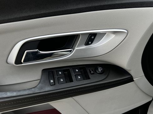 Used 2014 Chevrolet Equinox LS image 29