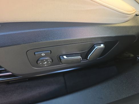 Used 2026 BMW X3 xDrive30 w/ Premium Package image 20