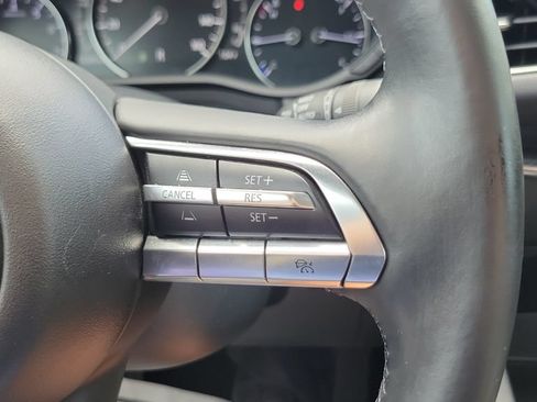 Used 2023 MAZDA MAZDA3 s FWD image 22