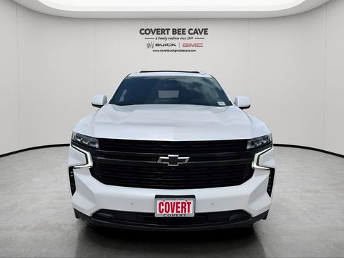 Used 2023 Chevrolet Suburban RST w/ Luxury Package image 2